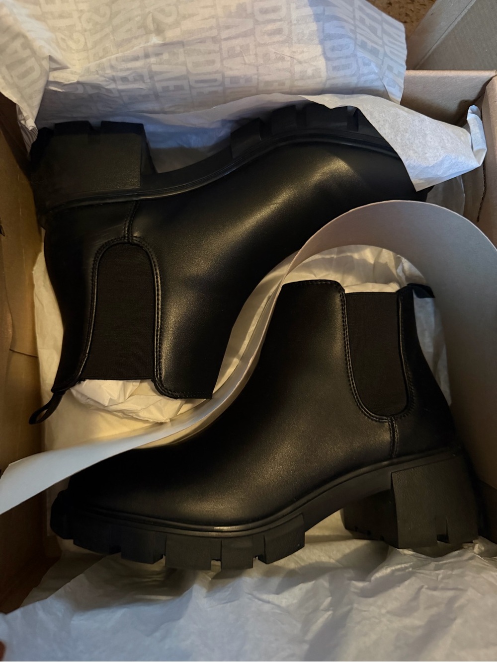 Steve Madden Black Chunky Lug Chelsea Heeled Ankle Boots